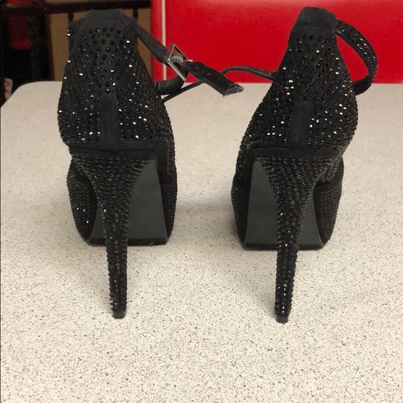 Black sequin platform heels - Picture 3 of 3
